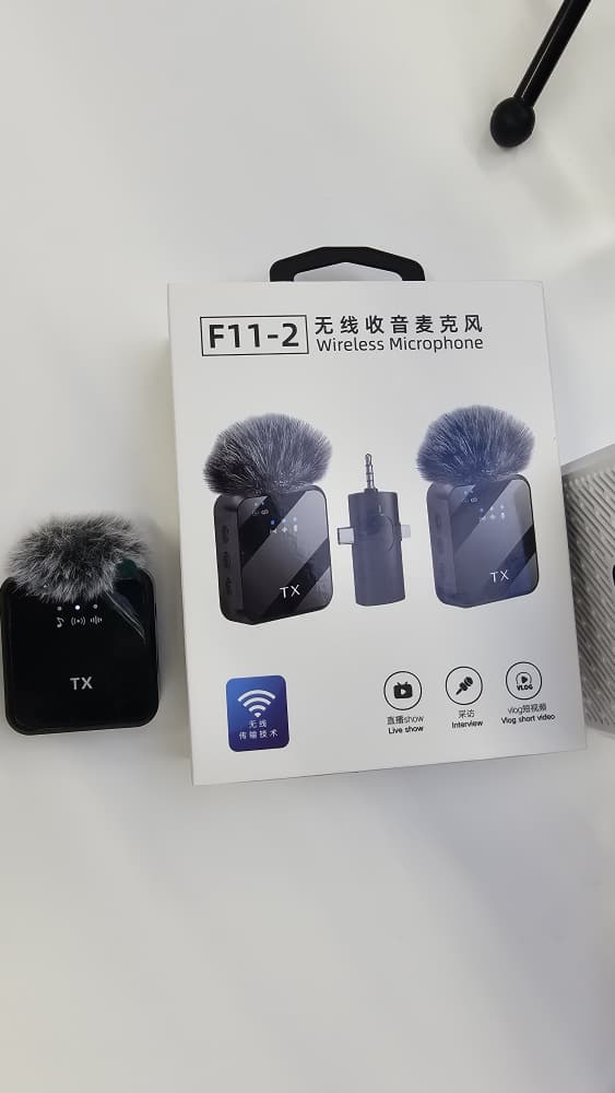 WIRELESS MICROPHONE